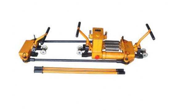 點擊查看詳細信息<br>標(biāo)題：YTF-400Ⅱ型液壓軌縫調(diào)整器 閱讀次數(shù)：2067