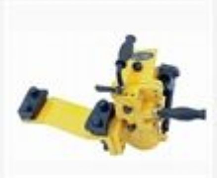 點(diǎn)擊查看詳細(xì)信息<br>標(biāo)題：YFZ-250型液壓方枕器 閱讀次數(shù)：2026