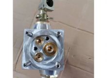 點擊查看詳細信息<br>標(biāo)題：閥塊總成 閱讀次數(shù)：2003